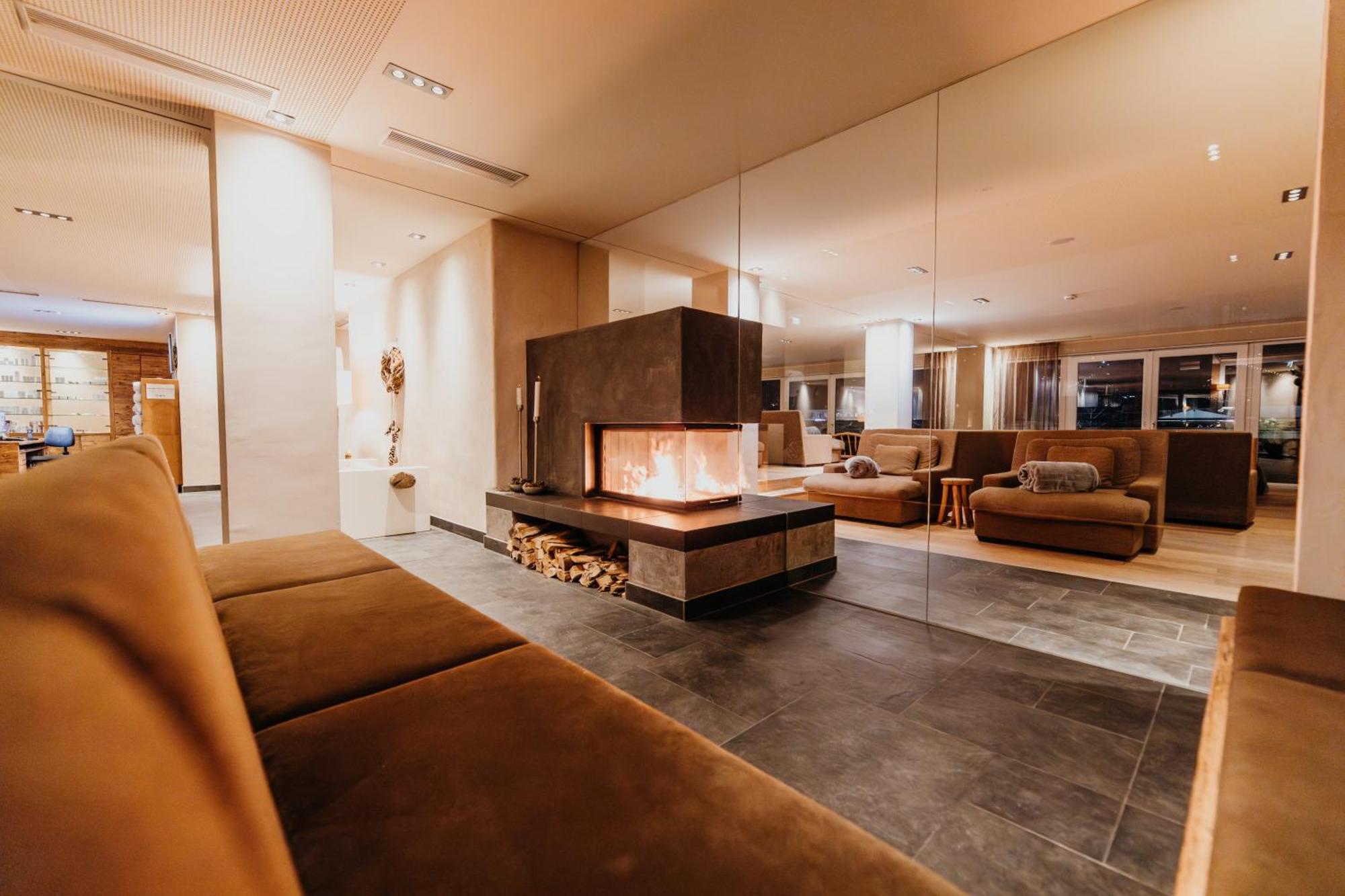 Post Seefeld - Wellnesshotel Tirol Seefeld in Tirol Eksteriør billede